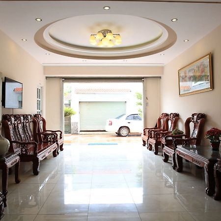 Hoa Phat Hotel & Apartment Cidade de Ho Chi Minh Exterior foto