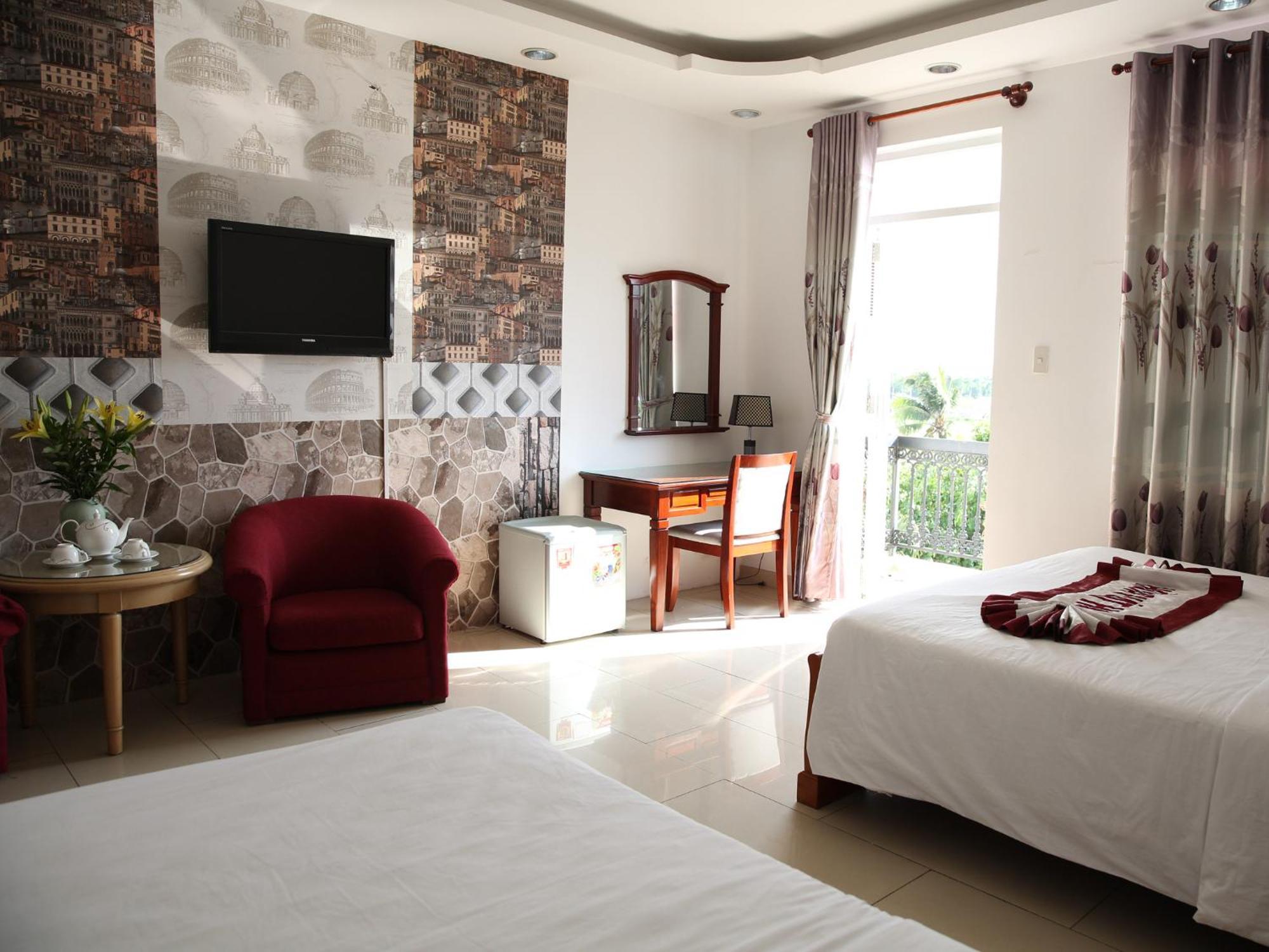 Hoa Phat Hotel & Apartment Cidade de Ho Chi Minh Exterior foto