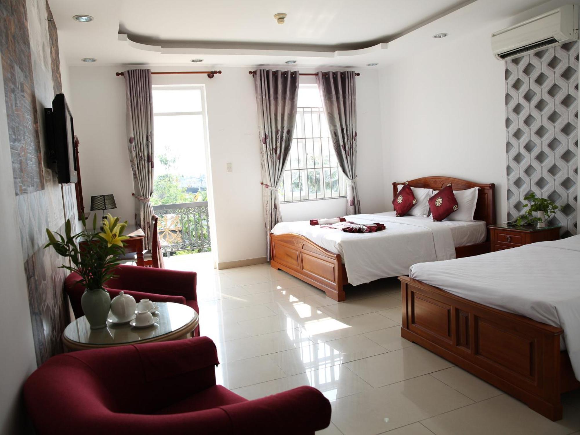 Hoa Phat Hotel & Apartment Cidade de Ho Chi Minh Exterior foto