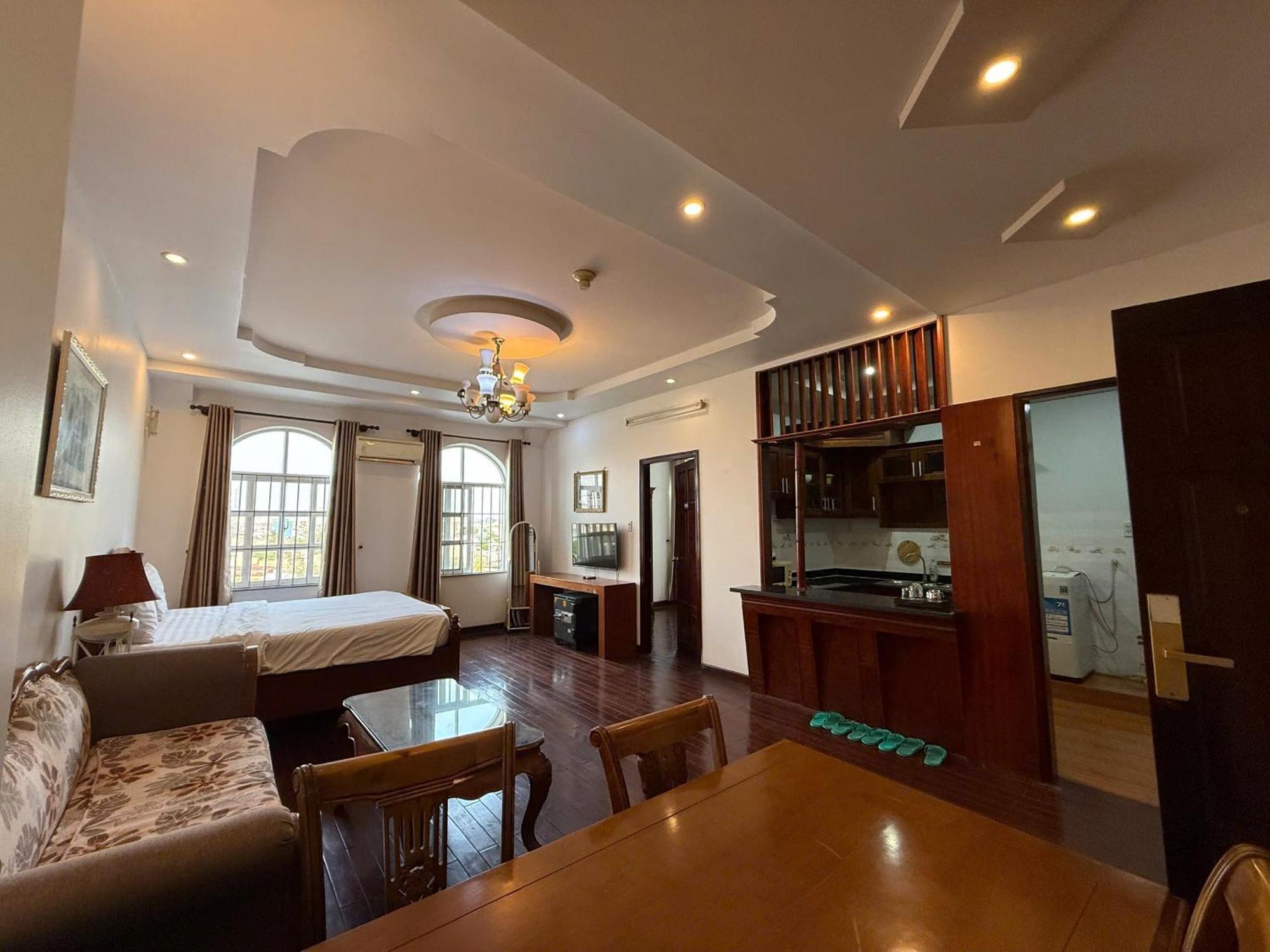 Hoa Phat Hotel & Apartment Cidade de Ho Chi Minh Exterior foto
