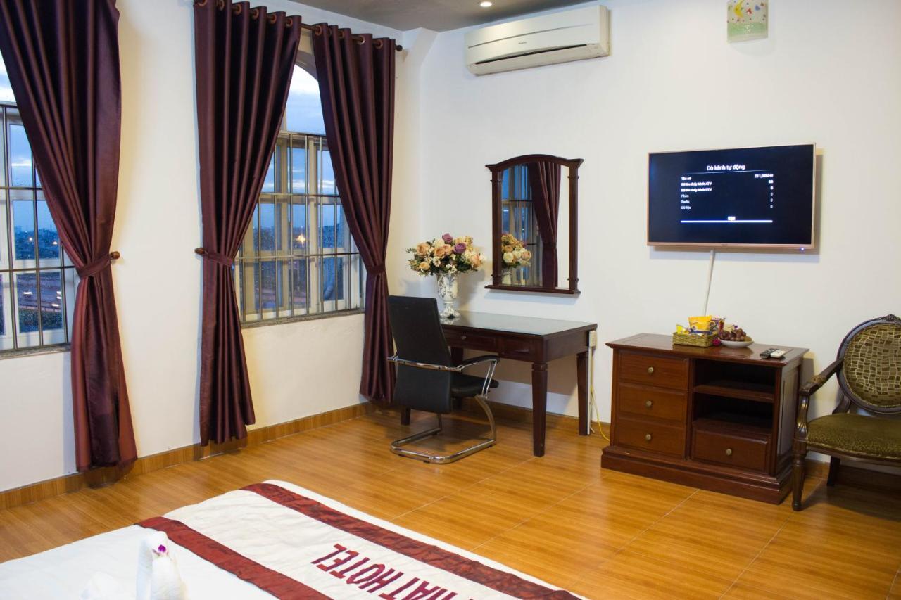 Hoa Phat Hotel & Apartment Cidade de Ho Chi Minh Exterior foto