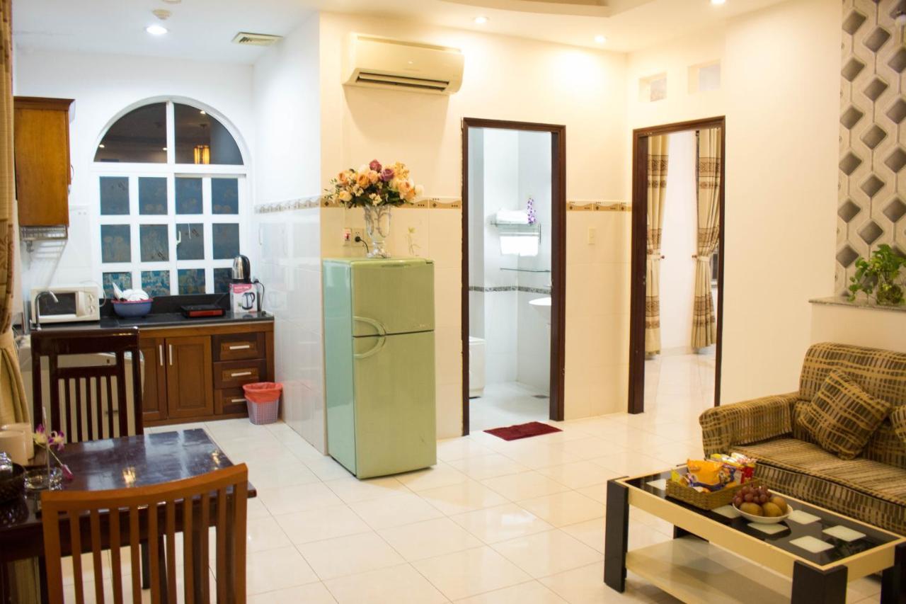 Hoa Phat Hotel & Apartment Cidade de Ho Chi Minh Exterior foto