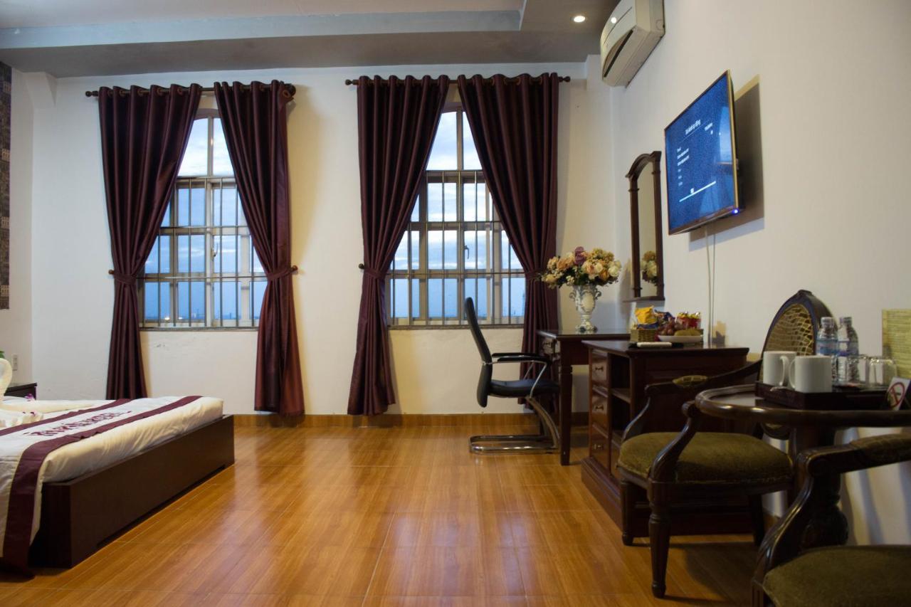 Hoa Phat Hotel & Apartment Cidade de Ho Chi Minh Exterior foto