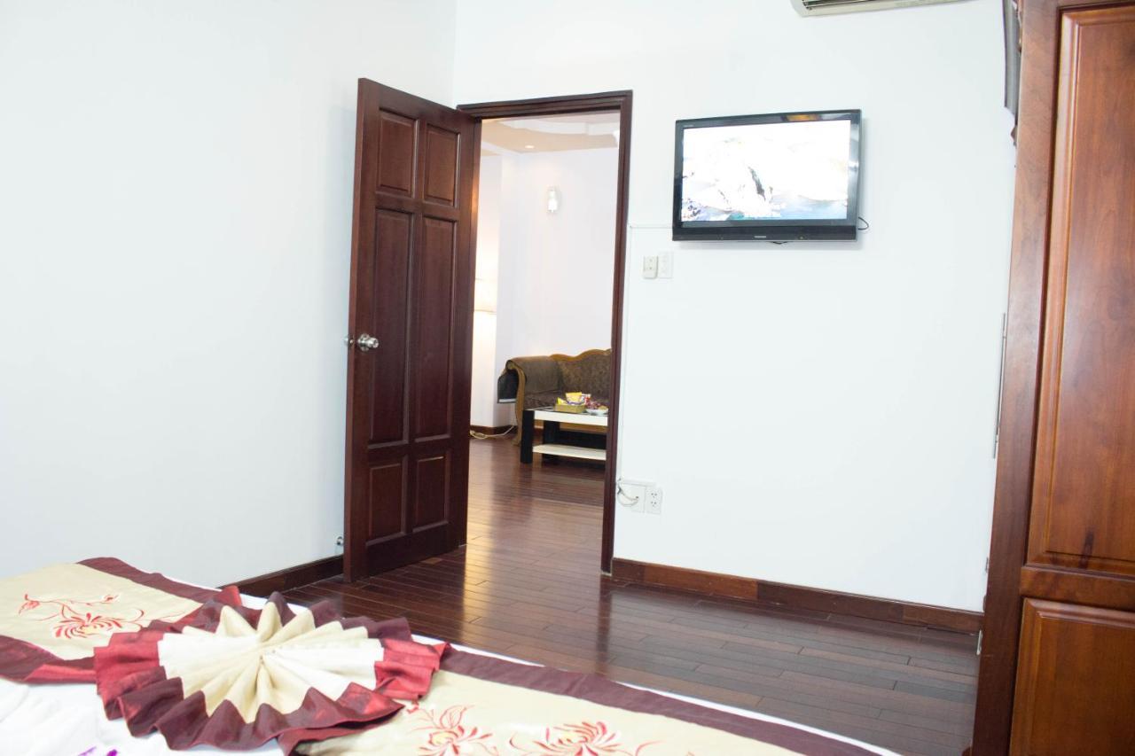 Hoa Phat Hotel & Apartment Cidade de Ho Chi Minh Exterior foto